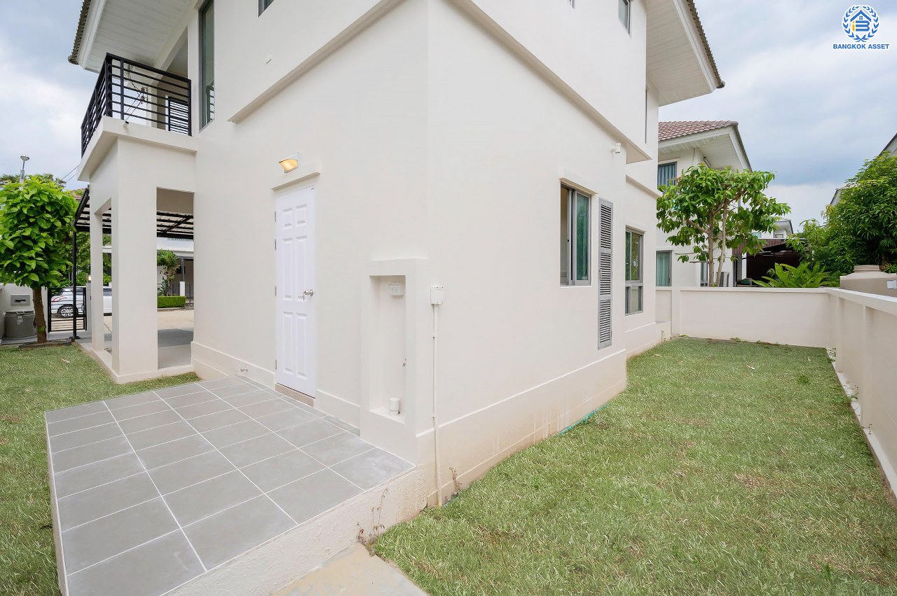 บ้านมือสองตกแต่งใหม่ โครงการ เพอร์เฟคเพลส แจ้งวัฒนะ-ปากเกร็ด เนื้อที่ 54 ตร.ว. ฟังก์ชัน 3 ห้องนอน 3 ห้องน้ำ จอดรถได้ 2 คัน รองรับทุกการอยู่อาศัย บนทำเลศักยภาพ ใกล้เซ็นทรัลแจ้งวัฒนะ รถไฟฟ้าสายสีชมพู "สถานีปากเกร็ด" และเชื่อมสู่แจ้งวัฒนะและทางด่วน "ศรีรัช"...